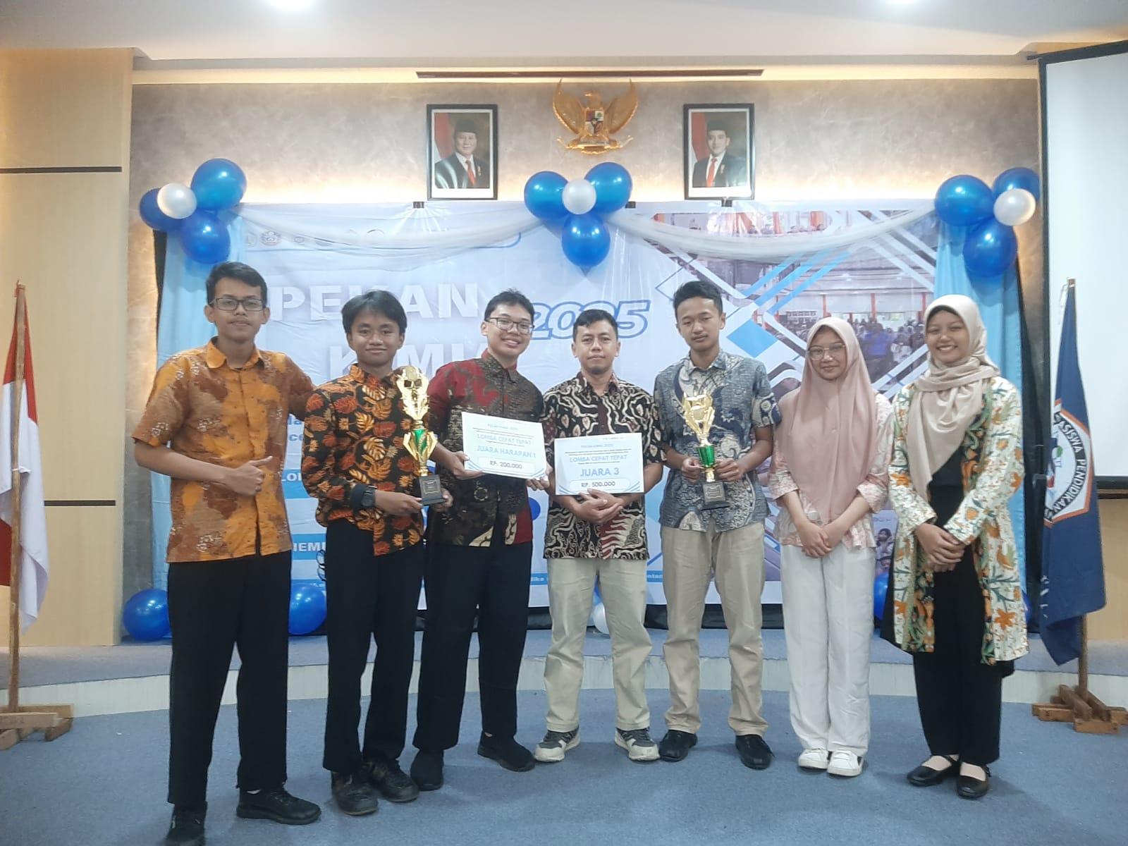 Lomba Cepat Tepat IPA Pekan Kimia FKIP Untan 2025: Siswa SMP Muhammadiyah 1 Pontianak Juara!
